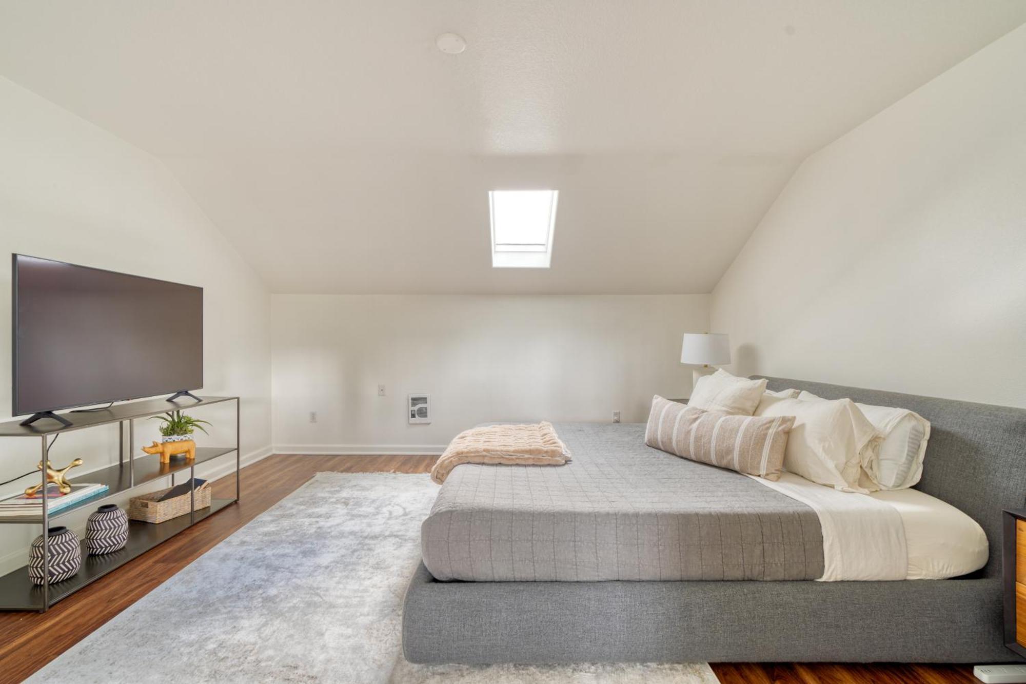 Stay Portland - Perfect Portland Farmhouse Loft - Breweries & Bars Екстериор снимка
