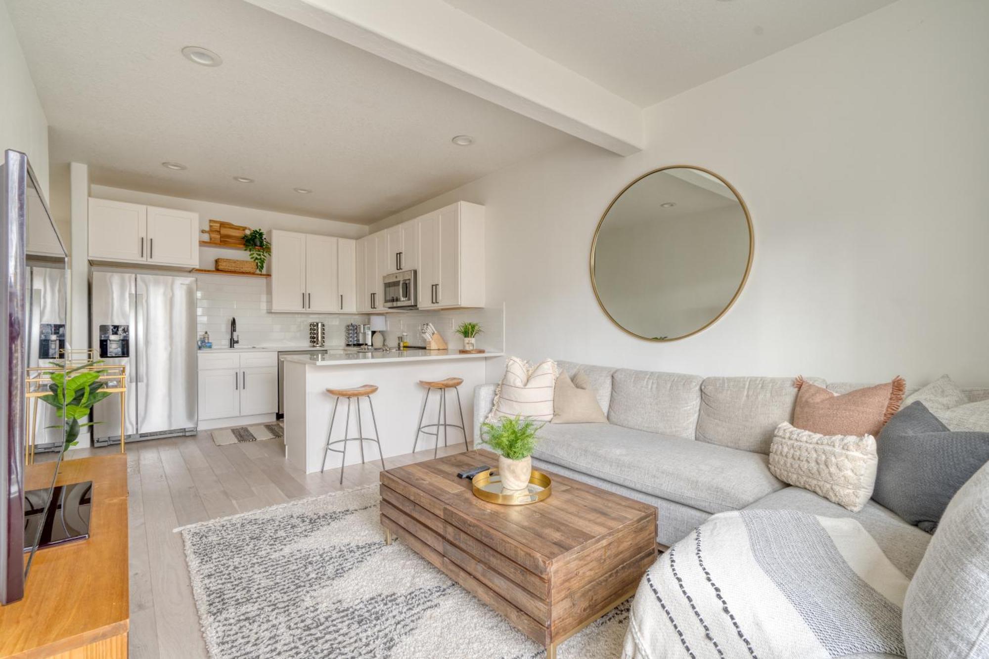 Stay Portland - Perfect Portland Farmhouse Loft - Breweries & Bars Екстериор снимка